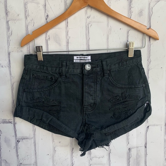 ONE Teaspoon Bandits Fox Black Denim Cut Off Short - Picture 2 of 7